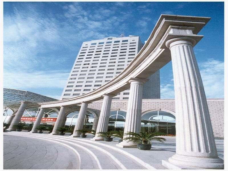 Grand Regency Hotel Qingdao Exterior photo